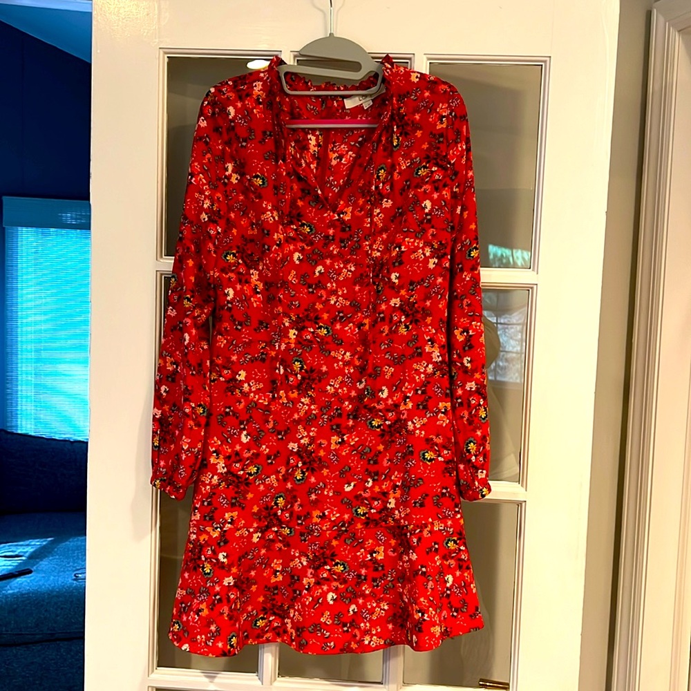 Loft red floral A line dress, long sleeve, size 6, excellent cond, worn once